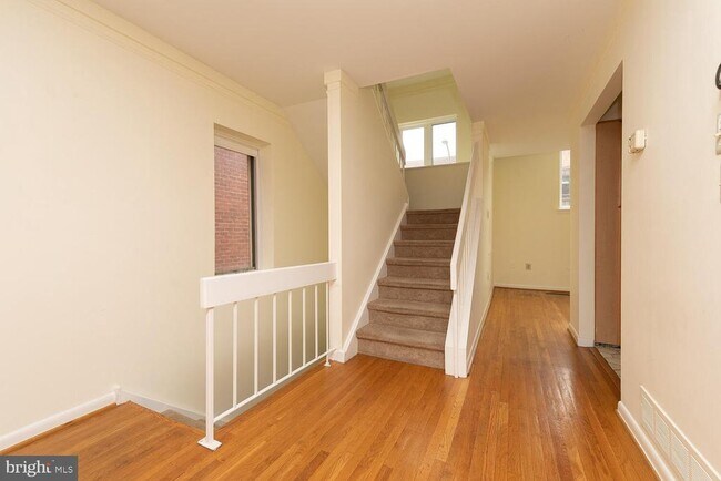 821 Lombard St in Philadelphia, PA - Building Photo - Building Photo
