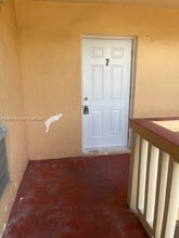 324 SE 10th Ave in Pompano Beach, FL - Building Photo - Building Photo