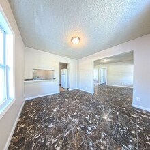 1905 23rd St in Des Moines, IA - Building Photo - Building Photo