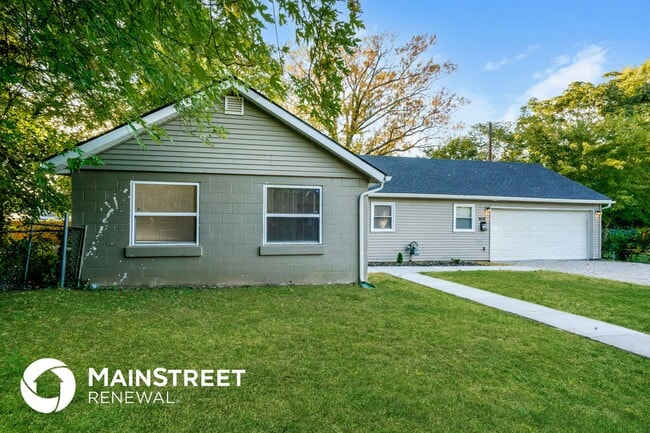 property at 1618 S 30th St