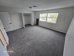 2986 SE Bonita St in Stuart, FL - Foto de edificio - Building Photo