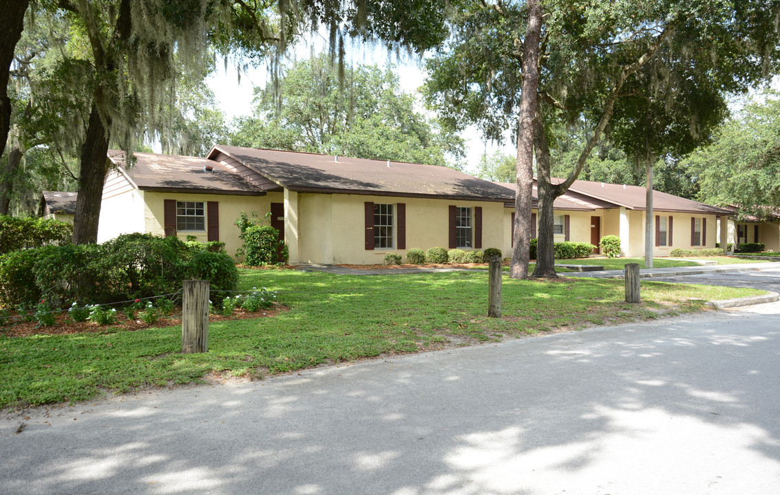 Countryside Villas in Dade City, FL - Building Photo