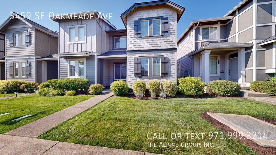 3459 SE Oakmeade Ave in Hillsboro, OR - Building Photo