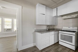 8402 Brockton St in Houston, TX - Building Photo - Building Photo