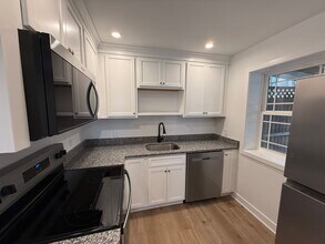 303 Wollerton St in West Chester, PA - Building Photo - Building Photo