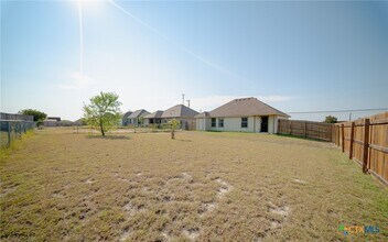2624 Saulsbury Dr in Temple, TX - Building Photo - Building Photo