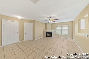 9727 Green Plain Dr in San Antonio, TX - Building Photo - Building Photo