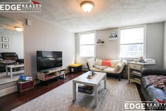 3 Cottage St, Unit 1 in Boston, MA - Building Photo - Building Photo