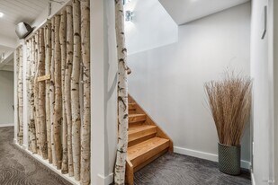 15 Gate 6 1/2 Rd in Sausalito, CA - Building Photo