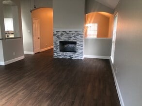 19306 Pinewood Bluff Ln in Humble, TX - Building Photo - Building Photo