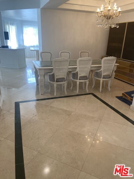 435 Arnaz Dr in Los Angeles, CA - Building Photo - Building Photo