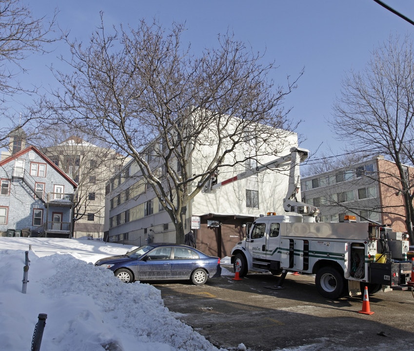 Davis Residence Hall in Madison, WI - Building Photo