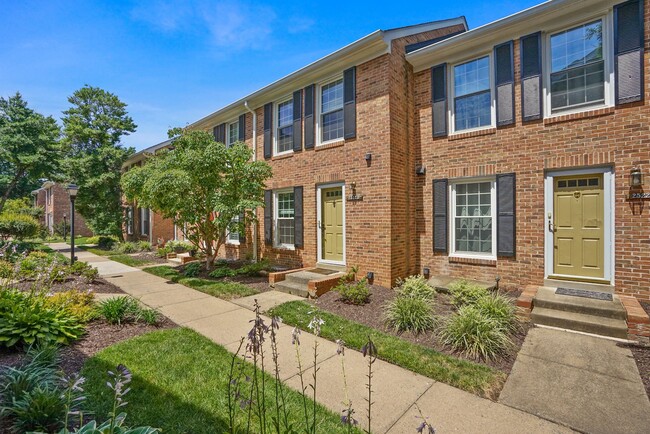 2522 S Arlington Mill Dr | Rentals in Arlington, VA