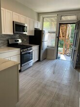 714 Foster St, Unit 2W in Evanston, IL - Building Photo - Building Photo