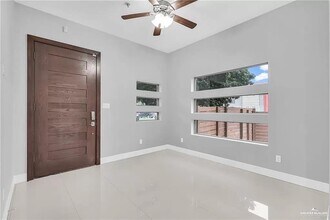 3016 S L St in McAllen, TX - Building Photo - Building Photo