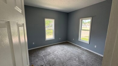 1111 W 5th St in Hastings, NE - Foto de edificio - Building Photo