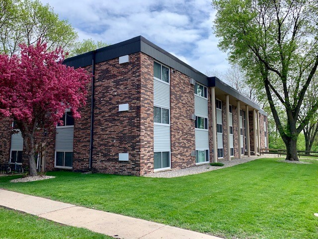 The Edge Apartments in Mankato, MN - Foto de edificio