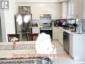 6 Massachusetts Ln in Markham, ON - Building Photo - Building Photo