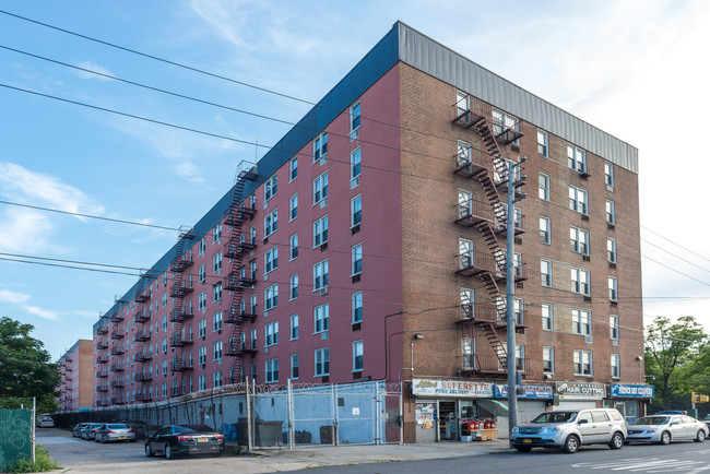 3901 Nostrand Ave in Brooklyn, NY - Building Photo - Building Photo