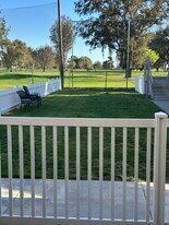 5552 Fernhill Cir in Huntington Beach, CA - Building Photo