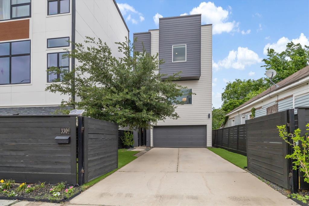 3309 Gillespie St in Houston, TX - Building Photo