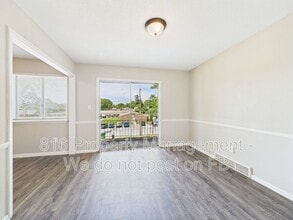 8038 Campbell St in Kansas City, MO - Building Photo - Building Photo