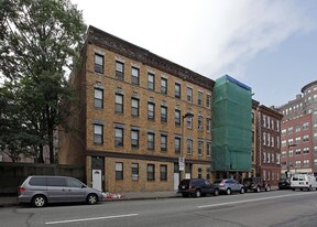 225 E Berkeley St in Boston, MA - Building Photo