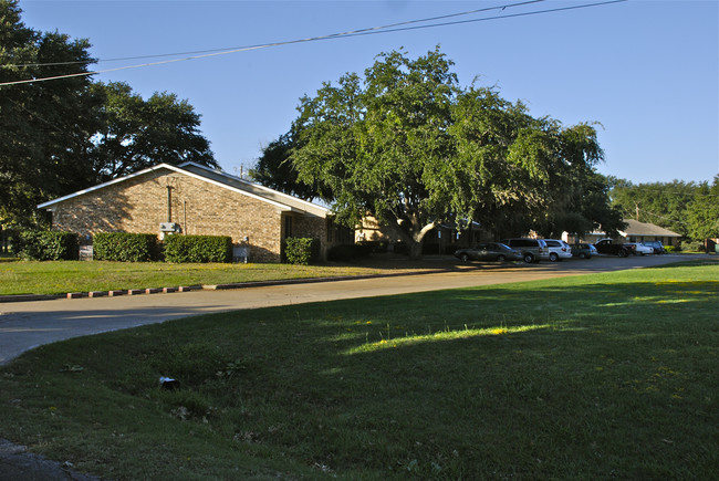 Seven Points Apartments in Seven Points, TX - Building Photo - Building Photo