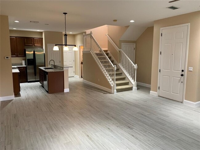 5056 Cypress Branch Point in Oviedo, FL - Foto de edificio - Building Photo