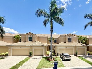 6081 Jonathans Bay Cir in Ft. Myers, FL - Building Photo - Building Photo