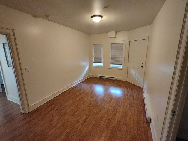 446 Quincy Ave in Scranton, PA - Building Photo - Building Photo
