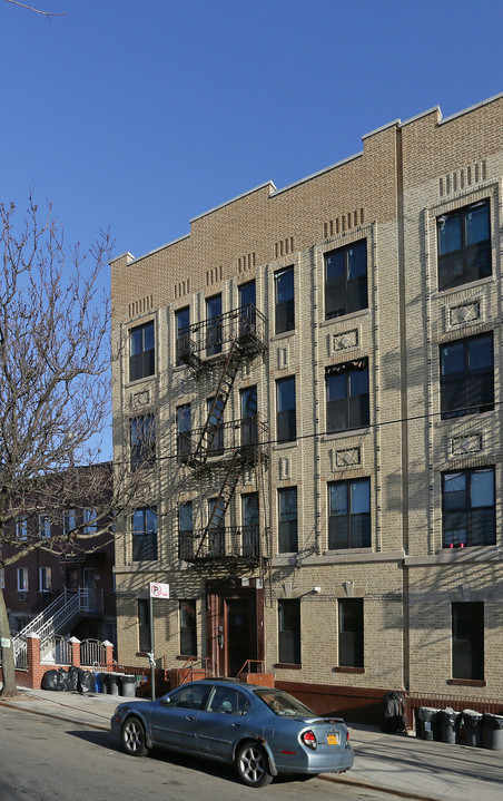 1719 Sterling Pl in Brooklyn, NY - Foto de edificio