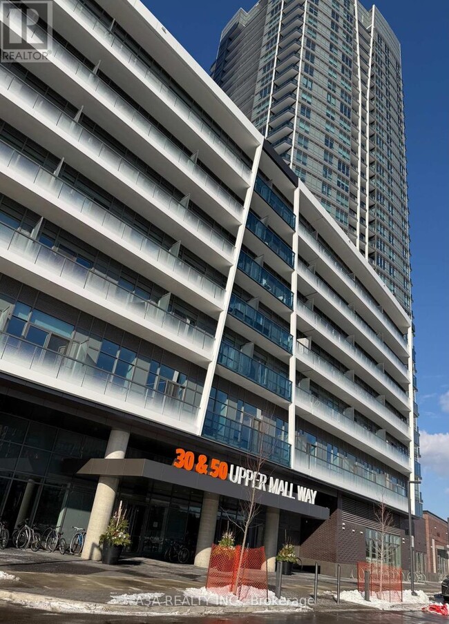 property at 50 Upper Mall Wy