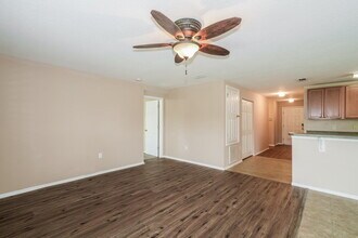 11133 Running Pine Dr in Riverview, FL - Building Photo - Building Photo