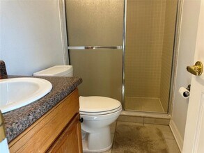 1705 Parakeet Way, Unit 707 in Sarasota, FL - Building Photo - Building Photo