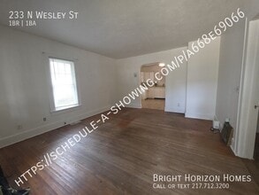 233 N Wesley St in Springfield, IL - Building Photo - Building Photo