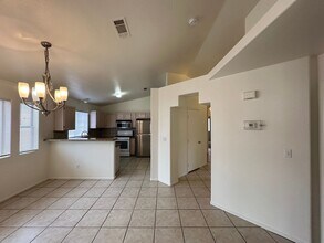 9181 Bucksprings Dr in Las Vegas, NV - Building Photo - Building Photo