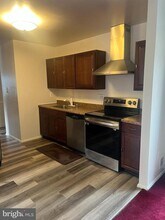 2216 Sanibel Dr in Reston, VA - Building Photo - Building Photo