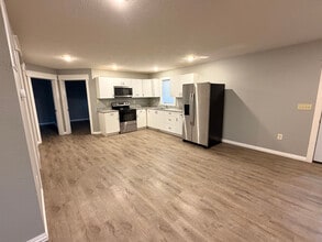 1026 N 9th St in Terre Haute, IN - Foto de edificio - Building Photo