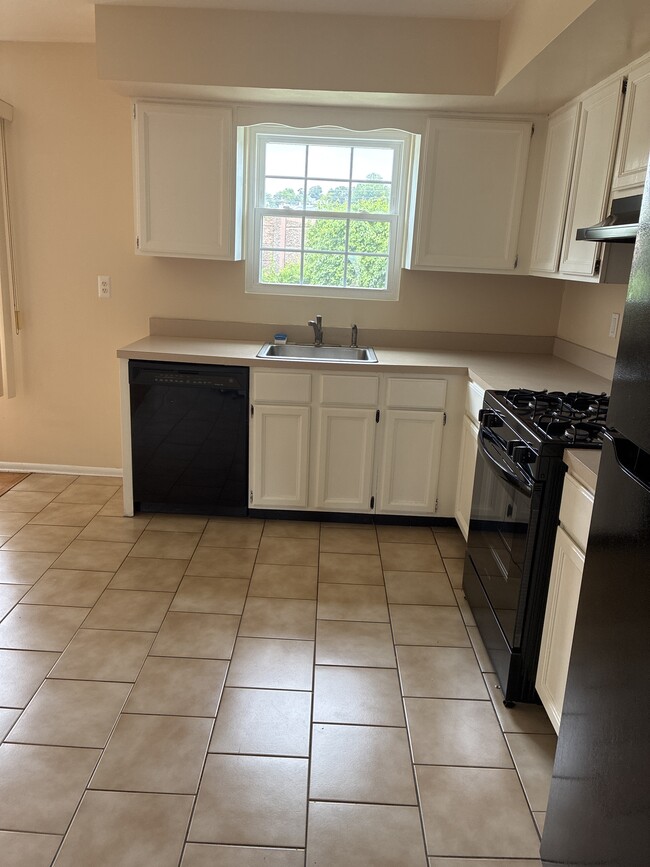 136 Maple Ave in Boonton, NJ - Building Photo - Building Photo