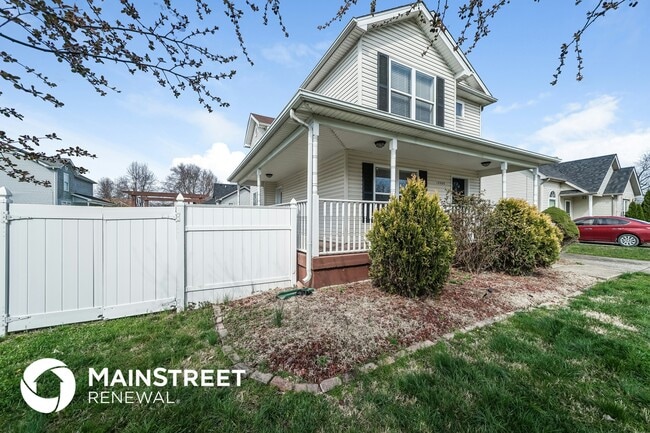 12008 Valley Meadow Way in Louisville, KY - Foto de edificio - Building Photo