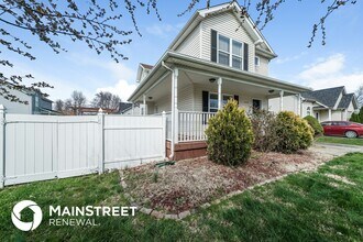 12008 Valley Meadow Way in Louisville, KY - Foto de edificio - Building Photo