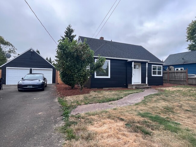 property at 1730 SE Maple Ct