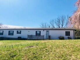 14367 NC-16 in Millers Creek, NC - Building Photo