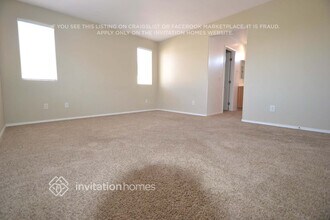 942 Cantabria Heights Ave in Las Vegas, NV - Building Photo - Building Photo