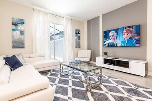 5001 Windermere Ave in Kissimmee, FL - Building Photo