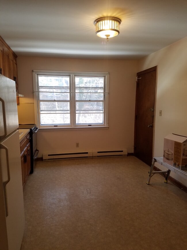 56 Wakelee Avenue Ext Rentals in Shelton, CT