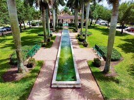 14615 SW 14th St in Pembroke Pines, FL - Building Photo