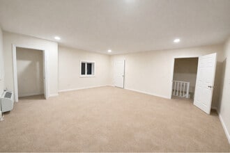 11 Webster Ave in Goshen, NY - Building Photo - Building Photo