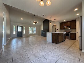 1477 Ramble Hills in Canyon Lake, TX - Building Photo - Building Photo